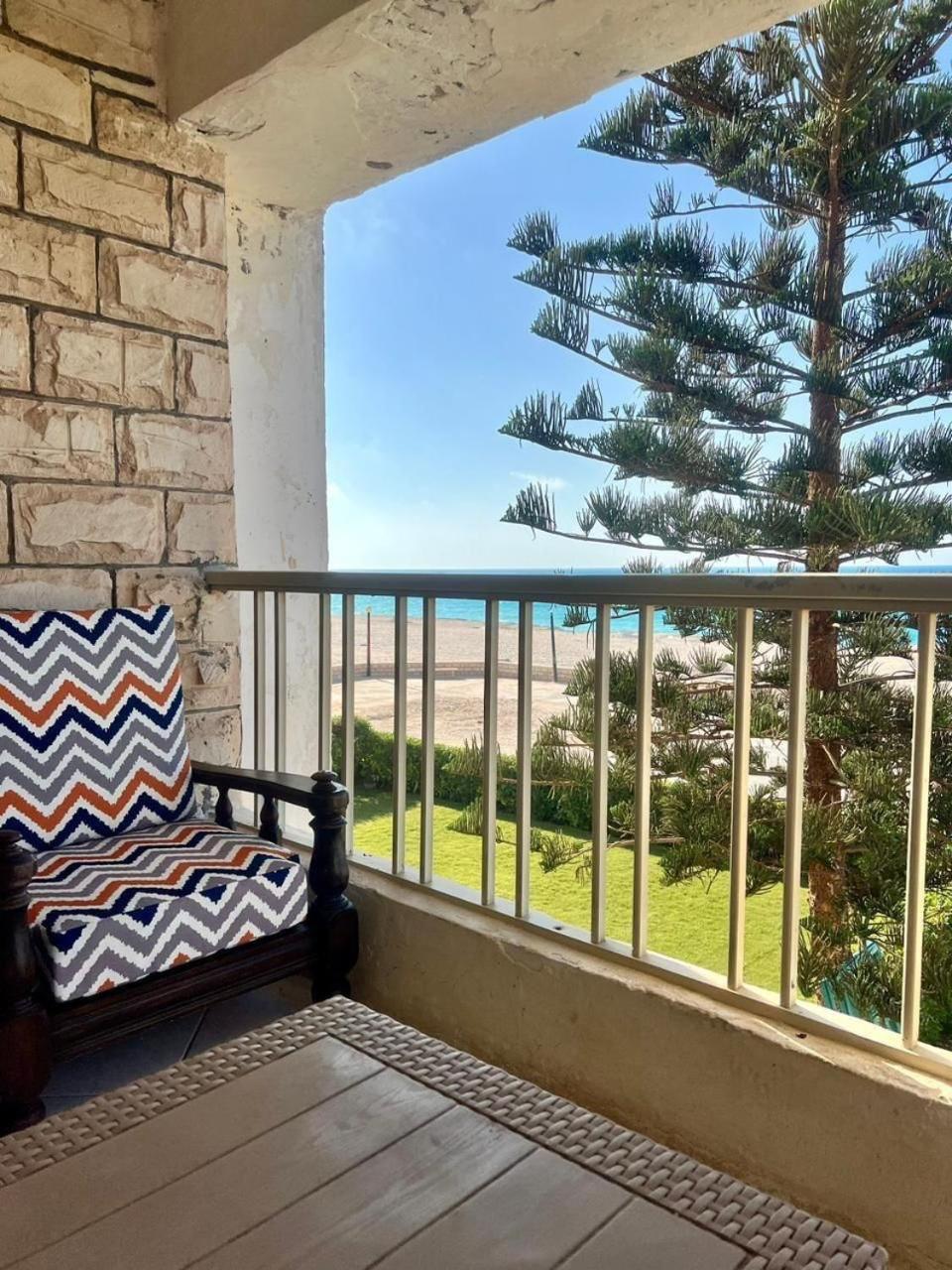 Beachfront Chalet In Green Beach, North Coast Villa El Alamein Esterno foto