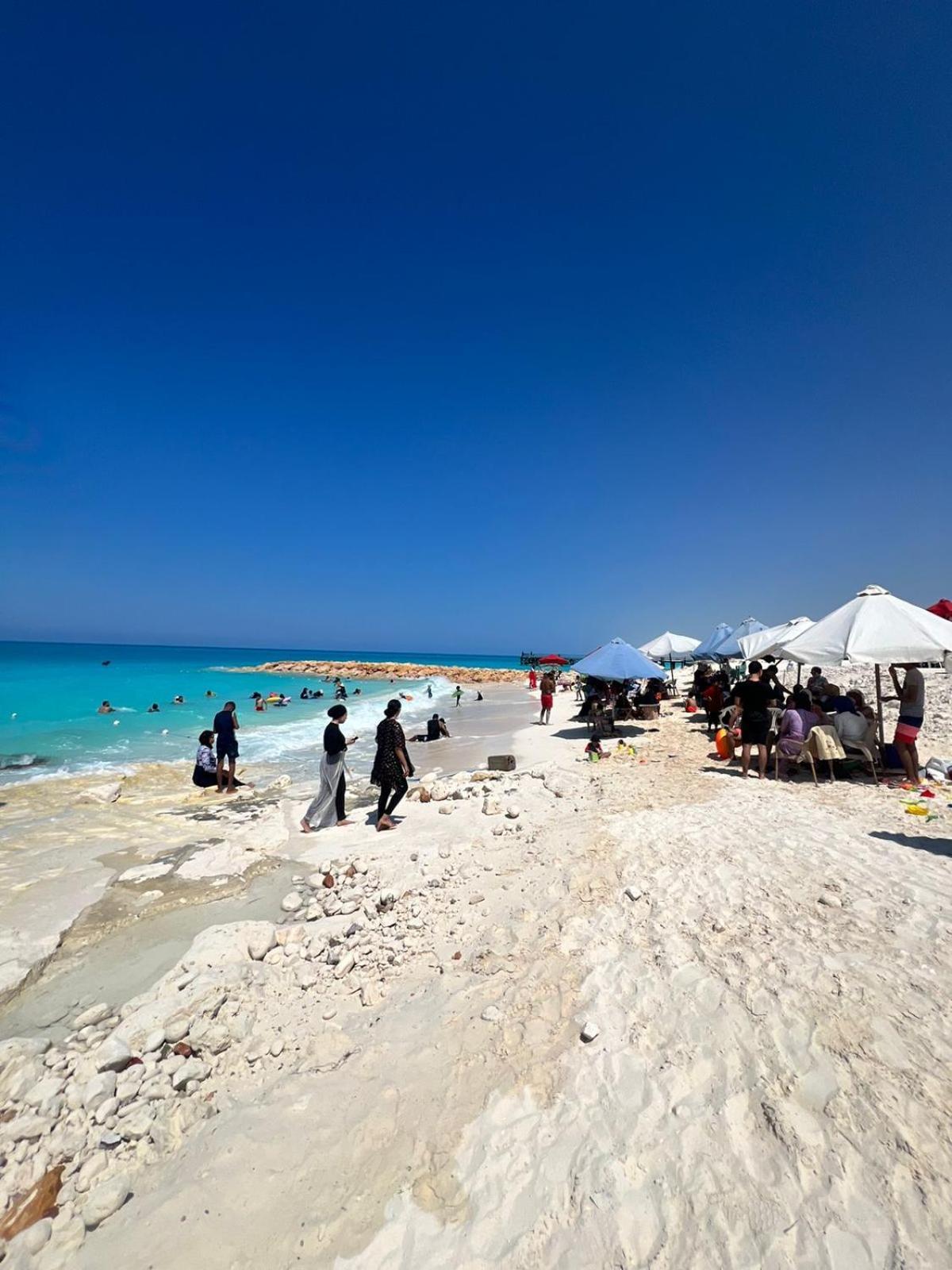 Beachfront Chalet In Green Beach, North Coast Villa El Alamein Esterno foto